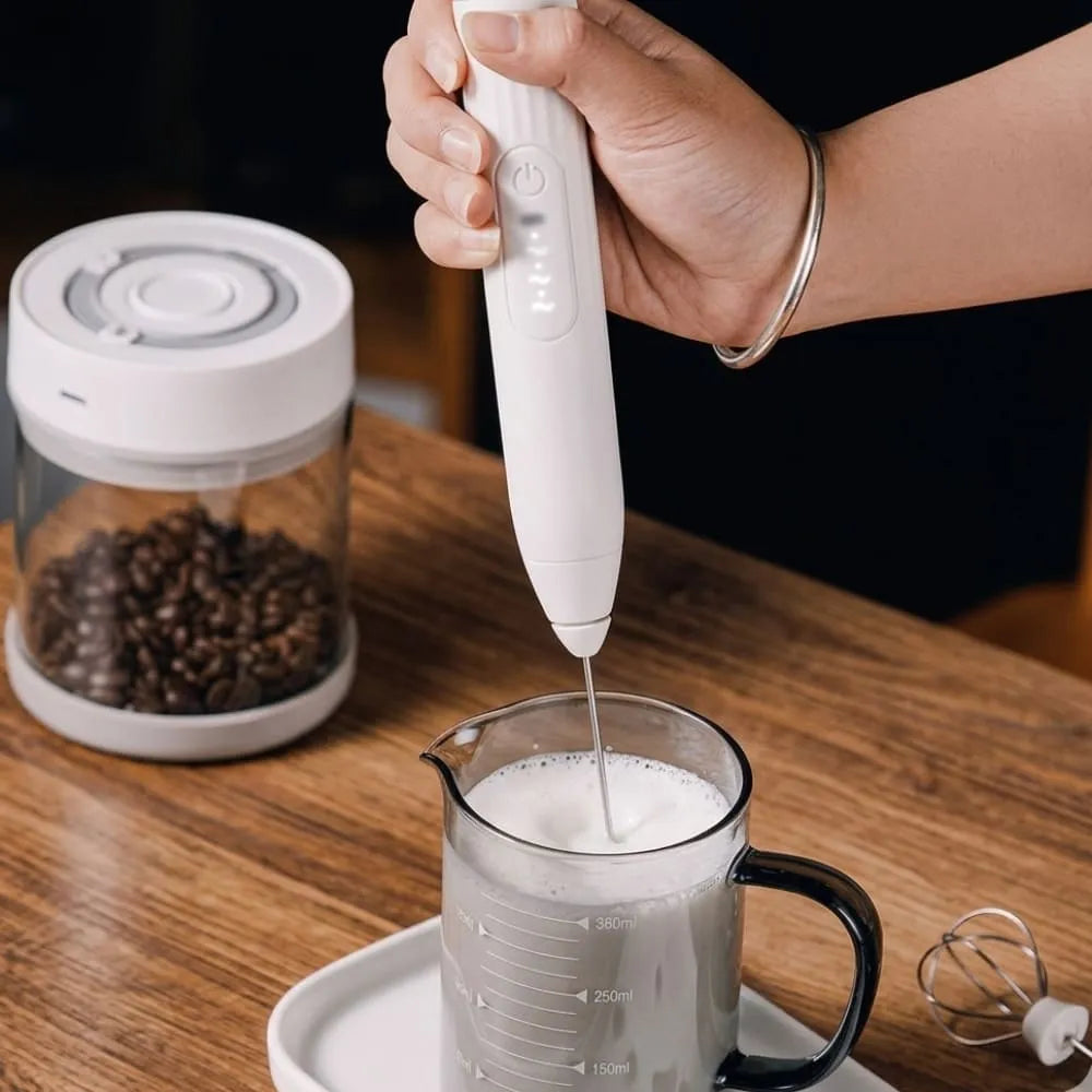 Mixer Portátil Recarregável - Prático e Potente